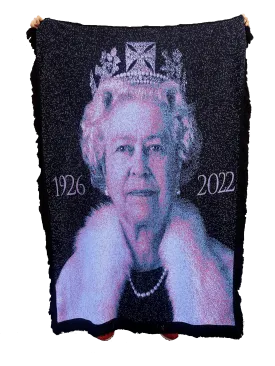 HRH Queen Elizabeth II Commemorative Knitted Blanket