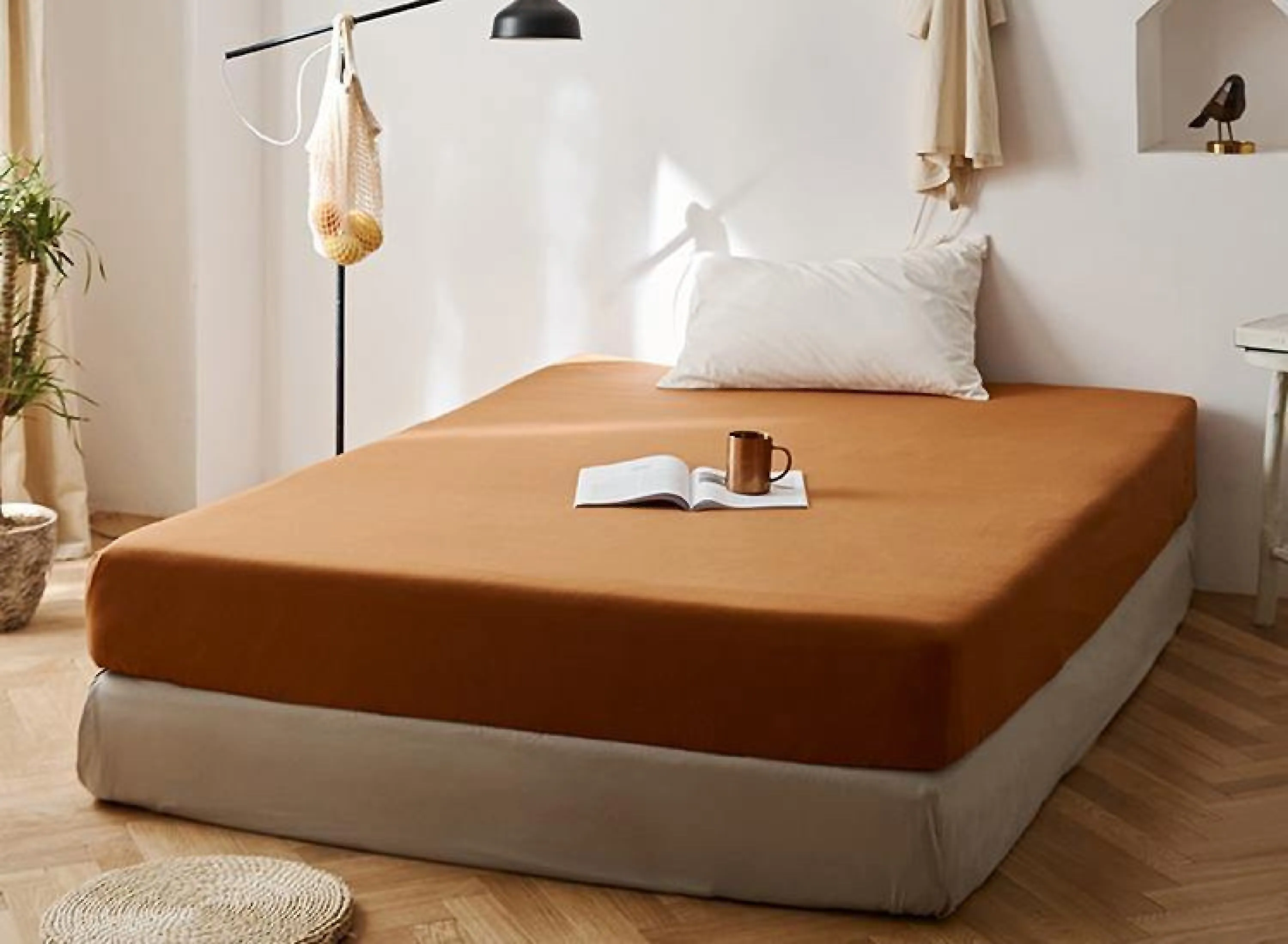 Solid Bed Sheet / Beige